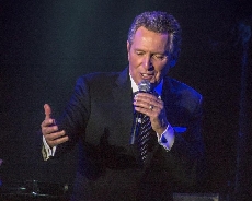 Bob Anderson Will Present Sinatra Show At Artemus Ham Hall