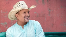 �Garth Brooks/Plus One� Will Be New Residency At The Colosseum