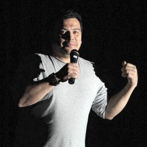 Carlos Mencia