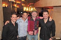 Drew Lachey, Jeff Timmons, Justin Jeffre, Nick Lachey of 98 Degrees