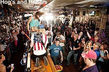 Hogs and Heifers, Las Vegas interior