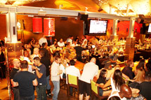 Luxor T&T Crowd