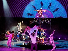 Mirage � The Beatles LOVE by Cirque du Soleil