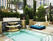 Palazzo Azure Luxury Pool