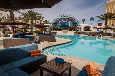 Auditions For Pool Season To Begin - DAYLIGHT Beach Club - Mandalay Bay