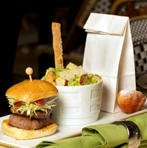  Society Caf� Encore Lunch Box