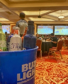 South Point Transforms Into College Basketball Headquarters