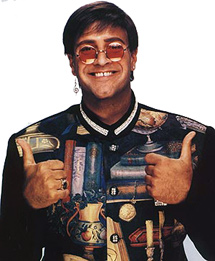 Stephen Sorrentino as Elton John
