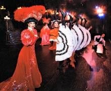 Tropicana Folies Bergere